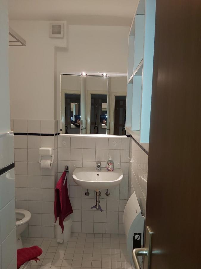 Single-Apartment Эссен Экстерьер фото